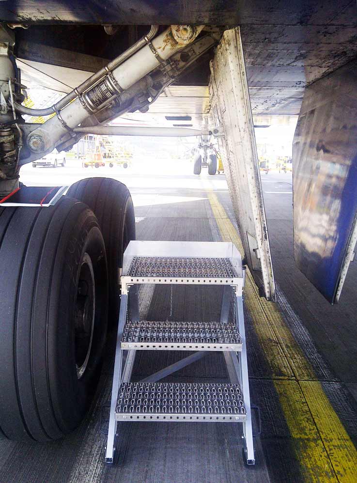 H0.75m x L0.5m x W0.5m - Graepel Tread