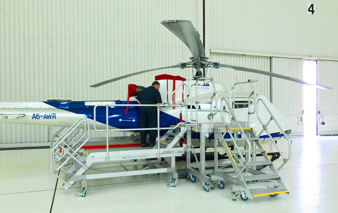 Helicopter Side Access Platform Fixed Height (H125) H0.75 & 1.3m x L4.5m x W1.0m RH
