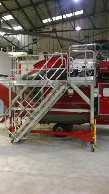 Helicopter Main & Tail Rotor Variable Height Acces Platform (S-92) H1.7 - 2.5m x L3.4m x W1.2m RH